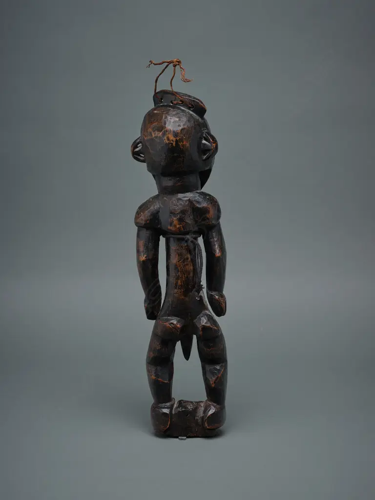 African wooden male figure, Image 1++